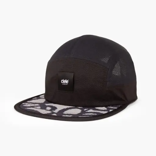 TRLCapSC-MRPH-EQ-FinishLine-Whitaker-M/L