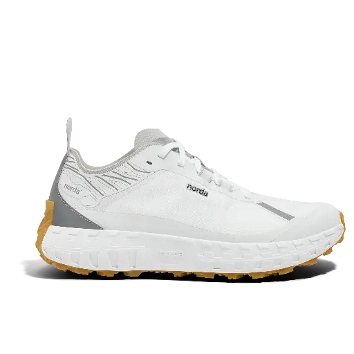 001A - M - White Gum